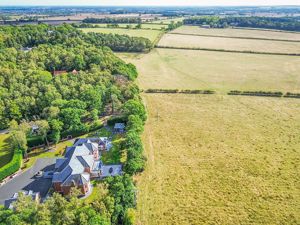 Photo 39- click for photo gallery